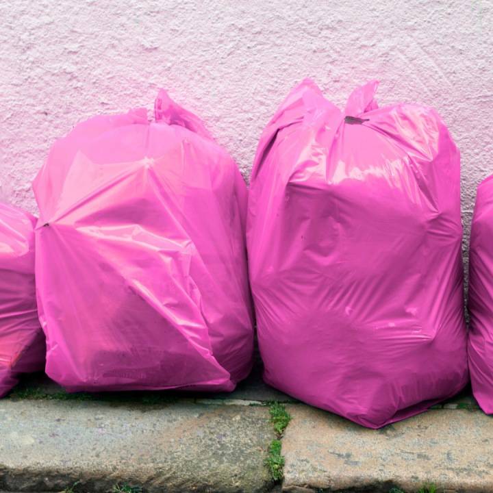 Worki-Na-Smieci-Z-TASMA-60L-BARDZO-MOCNE-rozowe-LDPE-zapachowe-10-sztuk-Liczba-sztuk-w-opakowaniu-10-szt.jpg